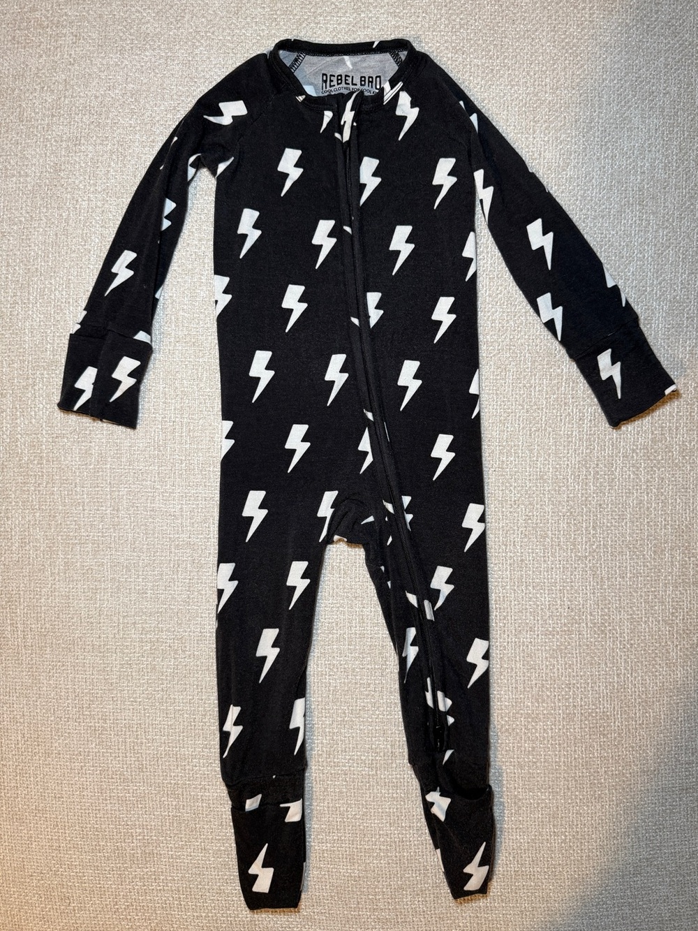 Rebel Bro Bamboo Zipper Sleepy